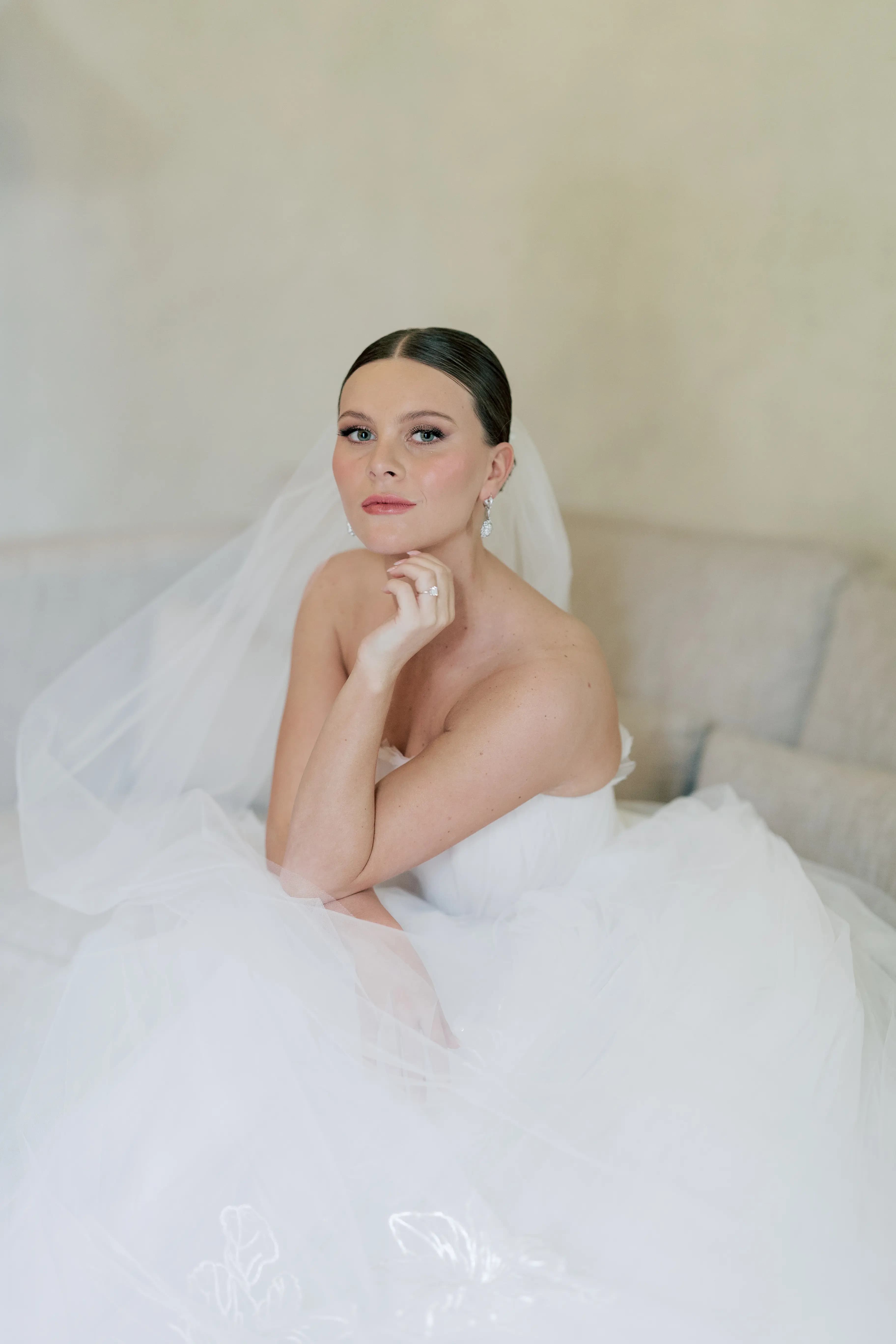 Tendencias de maquillaje de novia 2025