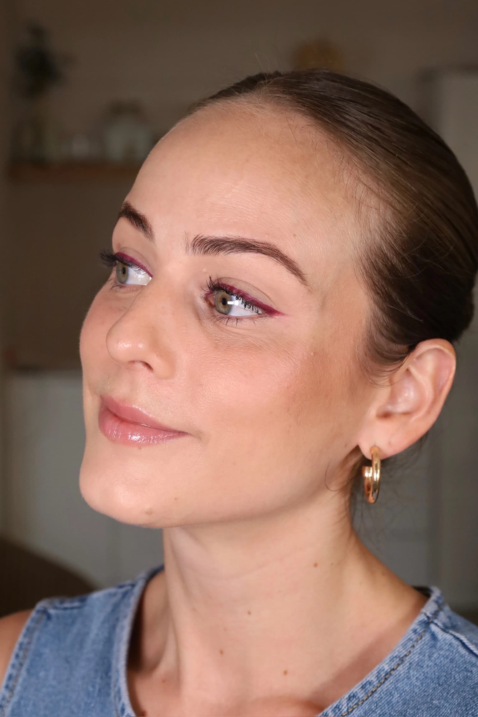 Detalle de maquillaje en editorial