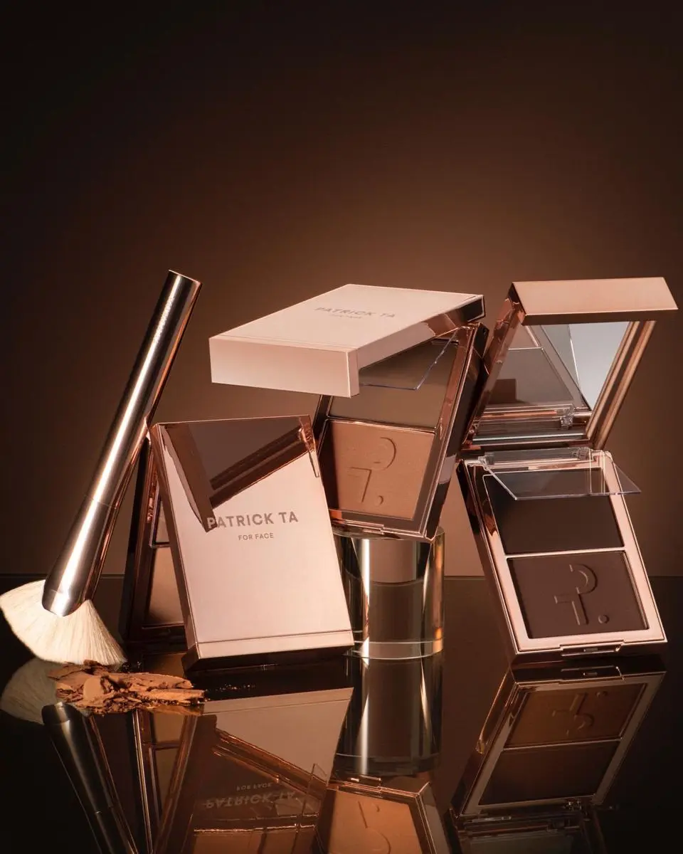 Detalle de maquillaje en editorial
